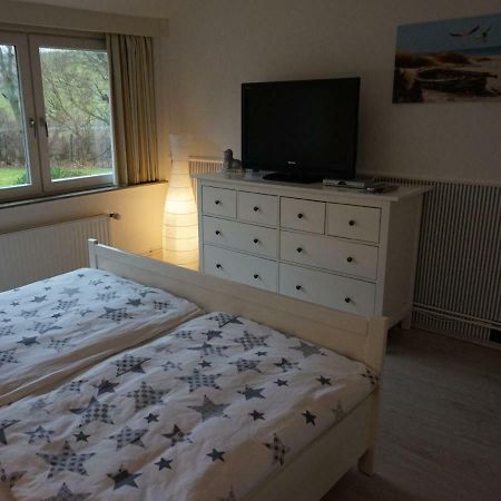 Ferienhaus "Achtern Diek" Villa Büsum Екстериор снимка